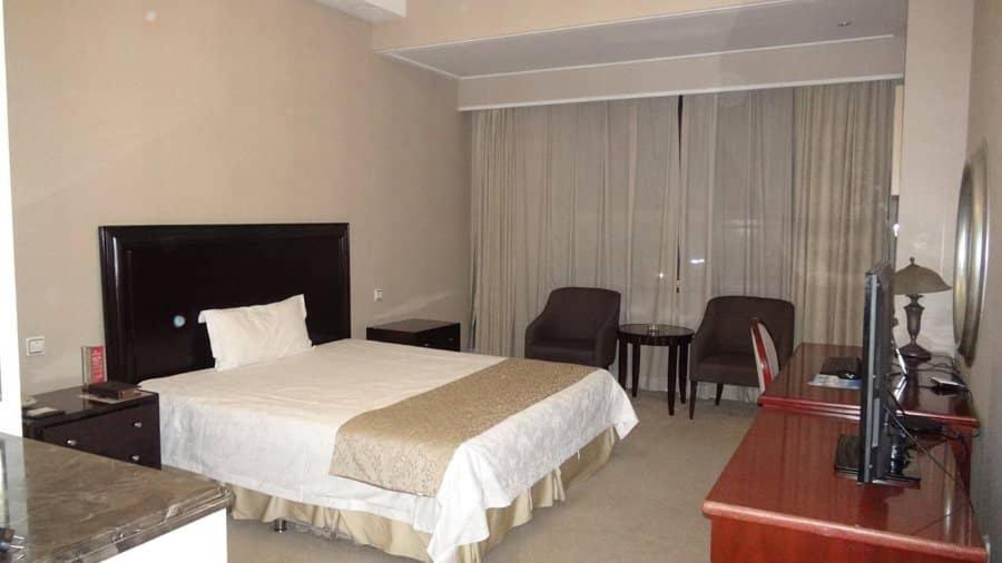 Jades Hotel Wupa Bagian luar foto